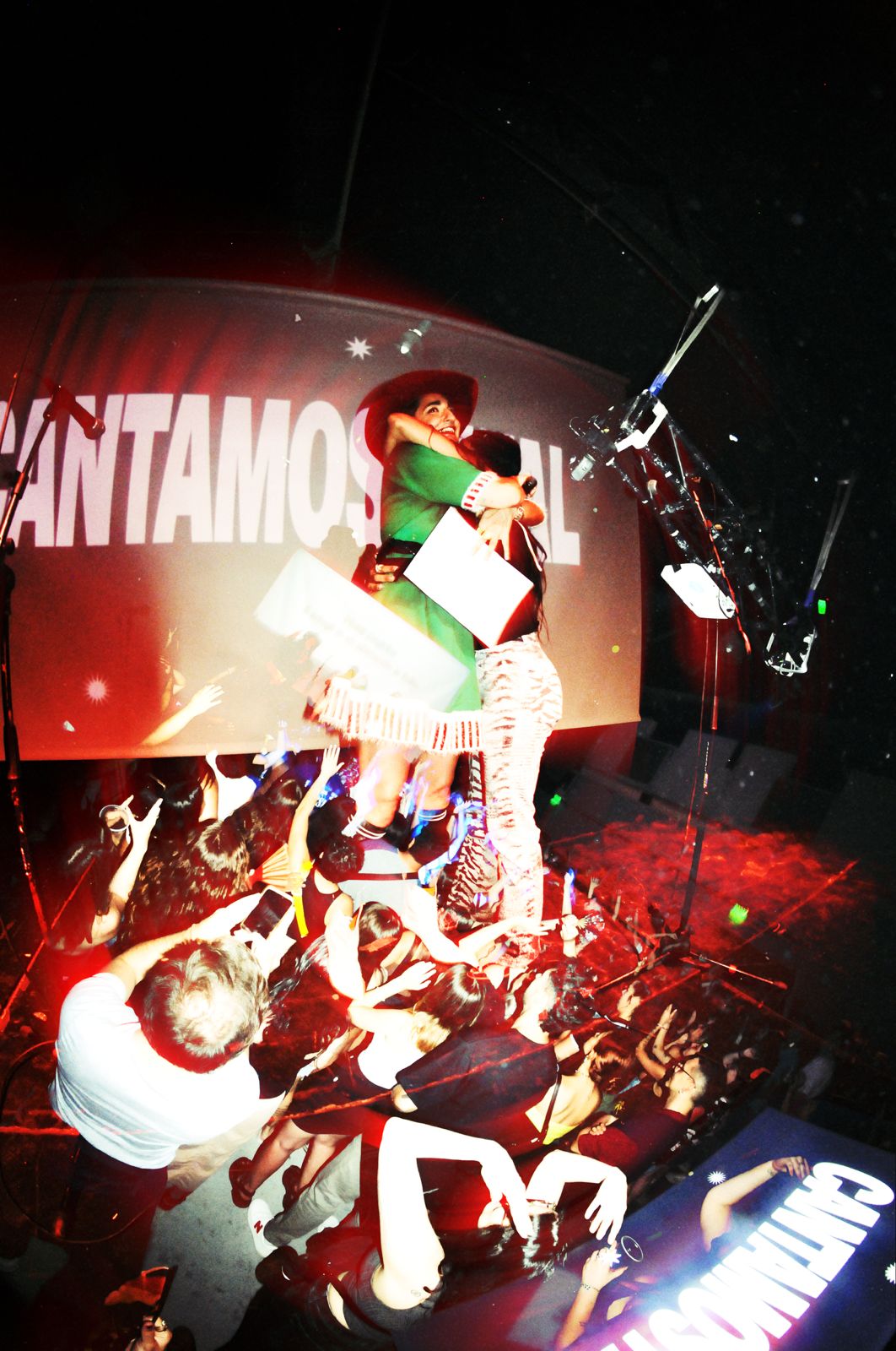 CANTAMOS FATAL - KARAOKE CON CHARO LOPEZ 25-1